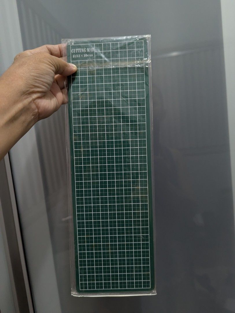 Cutting mat (Category: Craft Supplies & Tools) located in Marikina City. Submitted by myprelovedcollectibles (Listing ID 1355836243, Image 1). Description: .