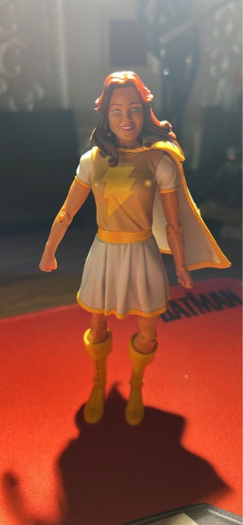 DCUC Mary Batson White Variant (Category: Figurines & Statues) located in Paranaque City. Submitted by oicnanev (Listing ID 1356039329, Image 1). Description: Discoloration (common issue for Mattel) Good condition Loose, as is Gcash Lalamove or LBC COP.
