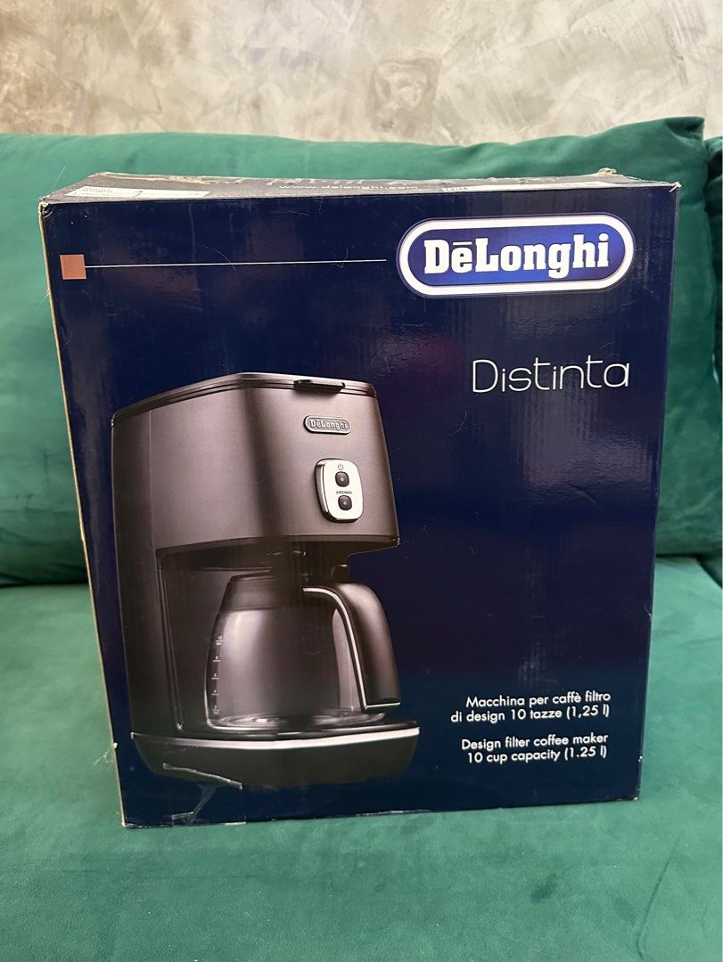 DeLonghi Distinta Coffee Maker (Category: Coffee Machines & Makers) located in Pasig City. Submitted by impact123 (Listing ID 1356029500, Image 1). Description: In good working condition. RFS: Shifted to cold brew, no longer drink coffee. .