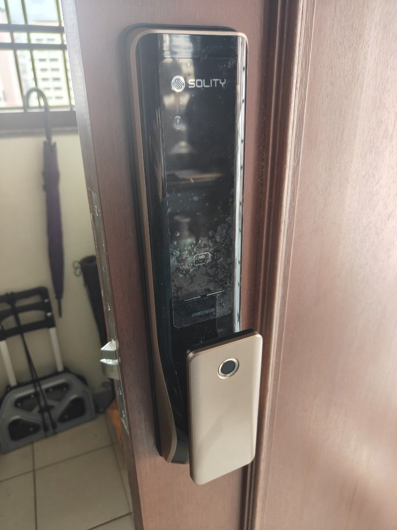 Digital lock Installation64885051560577115