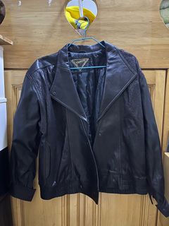 （分類：）位於 。 由 kasparlo 提交（商品編號 1355961987，圖片 1）。簡介： 。