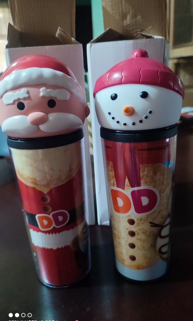 Dunkin Christmas Tumbler Set (Category: Water Bottles & Tumblers) located in Cainta. Submitted by iyyahpotz (Listing ID 1355901265, Image 1). Description: 💵 MOP: GCASH 🛵 MOD: LALAMOVE ONLY 📍 LOCATION: CAINTA, RIZAL.