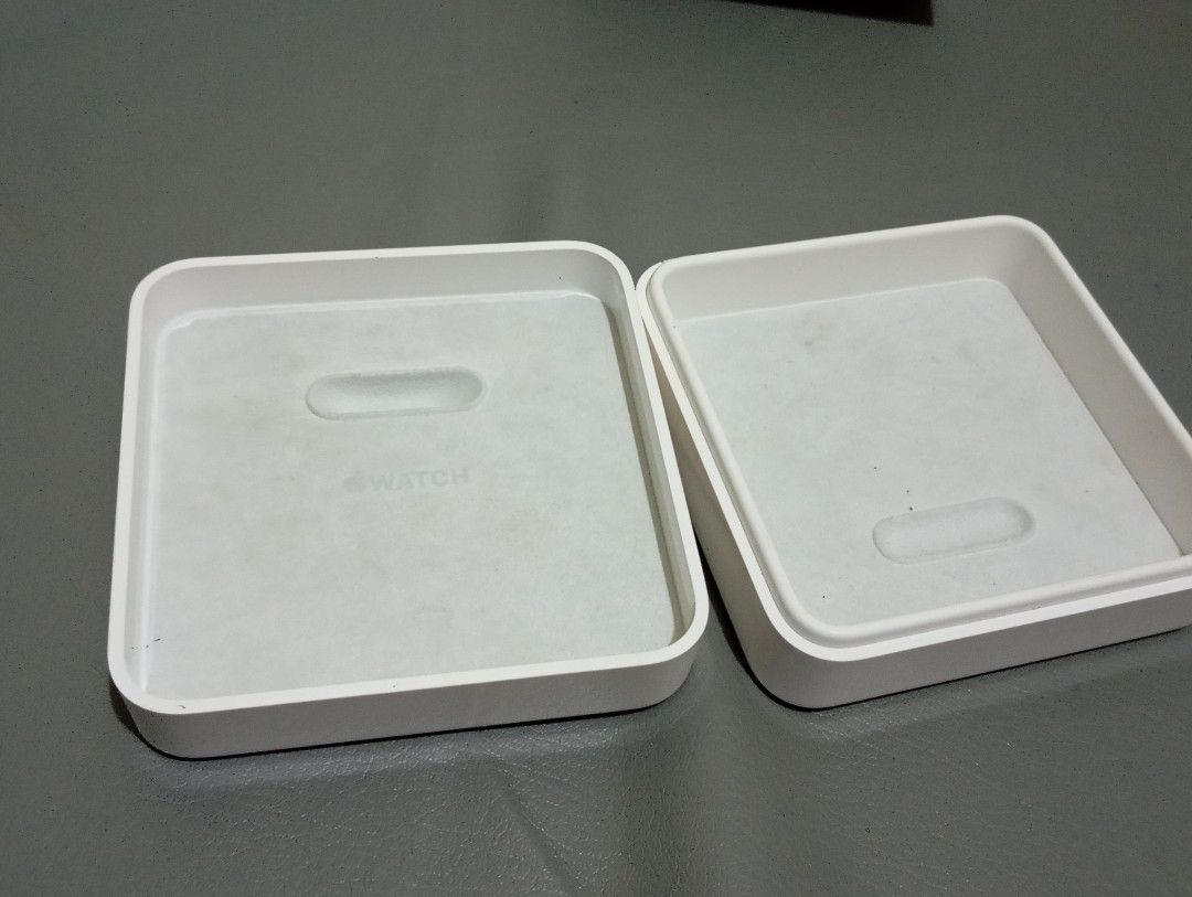 EMPTY Apple watch series 2 BOX ONLY (Category: Wearables & Smart Watches) located in Silang. Submitted by samflores2k4t7 (Listing ID 1355873866, Image 3). Description: For sale EMPTY Apple watch series 2 BOX ONLY.
