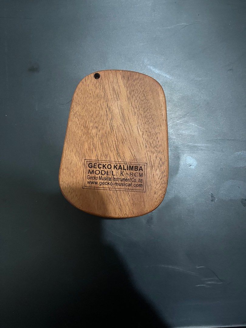 Gecko Kalimba 8 keys Mini (Category: Musical Instruments) located in Santa Rosa. Submitted by alymacmac (Listing ID 1356018884, Image 2). Description: Used once RFS: Has a spare one Can still lower.
