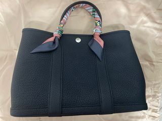 （分類：）位於 。 由 mspenguin6 提交（商品編號 1355841625，圖片 1）。簡介： 。