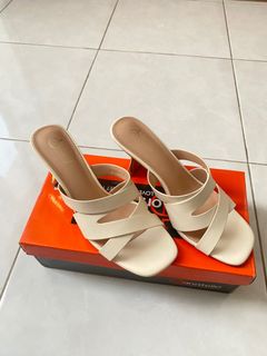 (Kategori: ) berada di . Dikirim oleh salemystuff_ (ID iklan 1355919089, Gambar 1). Deskripsi: .
