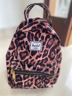 (Kategori: ) berada di . Dikirim oleh for_preloved_seekers (ID iklan 1355893041, Gambar 1). Deskripsi: .