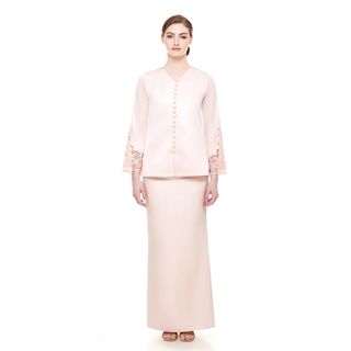 (Category: ) located in . Submitted by shopwithsrh (Listing ID 1355890754, Image 1). Description: .