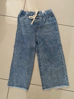 (Category: ) located in . Submitted by cikainadress (Listing ID 1355956639, Image 1). Description: .