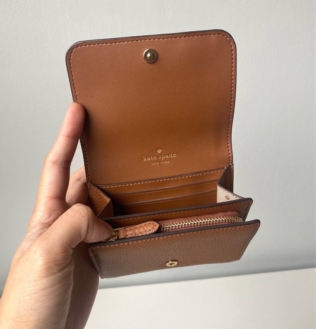 Kayla Mini Wallet (Category: Luxury Bags & Wallets) located in Manila. Submitted by lovieauthenticmerchandise (Listing ID 1355836285, Image 3). Description: .