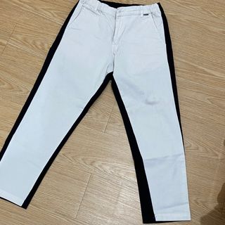 (Kategori: ) berada di . Dikirim oleh kenakan.ulang (ID iklan 1355929797, Gambar 1). Deskripsi: .