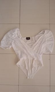 (Category: ) located in . Submitted by focusclothes (Listing ID 1355855669, Image 1). Description: .