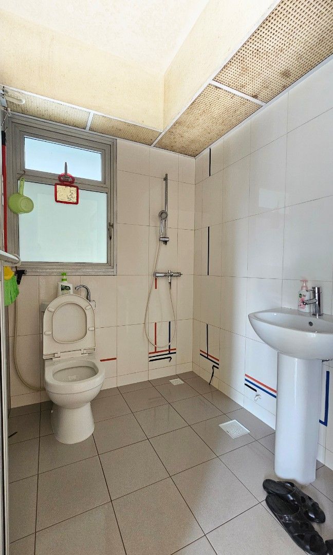 Lowest Priced New 2r Unit in Punggol62853065339651114