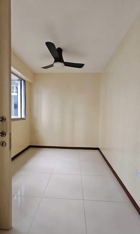 Lowest Priced New 2r Unit in Punggol62853065339651112