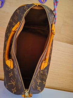 （分類：）位於 。 由 weret 提交（商品編號 1355884780，圖片 1）。簡介： 。