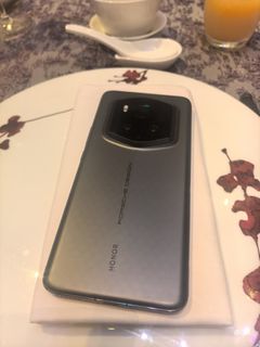（分類：）位於 。 由 osakahenry 提交（商品編號 1356028488，圖片 1）。簡介： 。