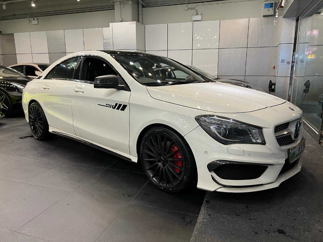 Mercedes-Benz  CLA250 AMG Auto62863130012546115
