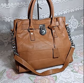 (Kategori: ) berada di . Dikirim oleh carolina31 (ID iklan 1355896408, Gambar 1). Deskripsi: .