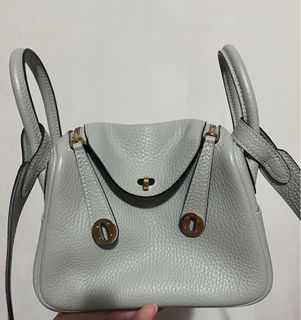 （分類：）位於 。 由 manmanmandy111 提交（商品編號 1355965802，圖片 1）。簡介： 。