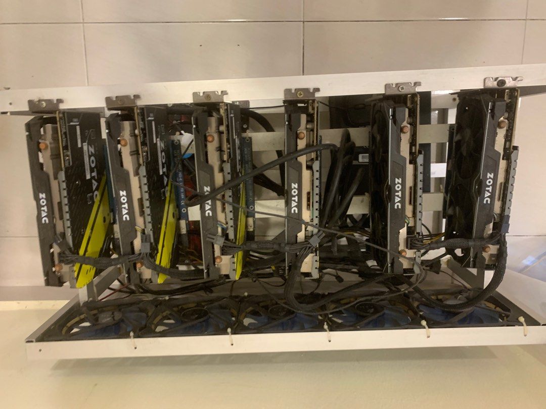Mining Rig (Category: Computer Parts) located in Batu Pahat. Submitted by mysticowl_26c794 (Listing ID 1355846928, Image 3). Description: This is GTX1060 6 graphics card and power supply.