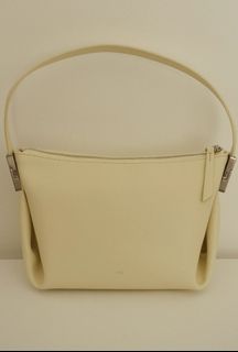 （分類：）位於 。 由 irrationalshoppers 提交（商品編號 1356000880，圖片 1）。簡介： 。