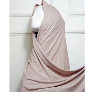 (Kategori: ) berada di . Dikirim oleh zezecloud (ID iklan 1355928230, Gambar 1). Deskripsi: .