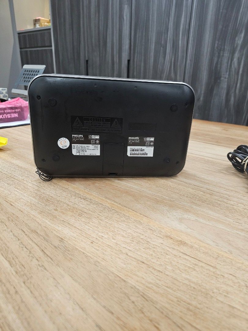 Philips docking system for iPod/ IPhone/ IPad464968815425638401