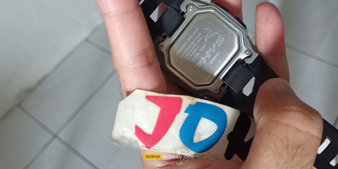 Phys (Category: Watches) located in Kuala Lumpur. Submitted by jokie83 (Listing ID 1355956323, Image 3). Description: harga combo seperti tertera siap pos laju berinsurans,jam saje condition cun,self collect putrajaya.