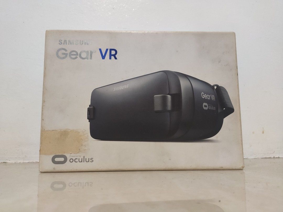 Samsung Gear VR (Category: Other Mobile & Gadget Accessories) located in Pasig City. Submitted by rengokushana (Listing ID 1355848441, Image 1). Description: For Sale: Samsung Gear VR Complete with Box Compatible with Galaxy Note7 / S7 / S7 edge / Note5 / S6 edge+ / S6 / S6 edge LAST PRICE POSTED NO WARRANTY Pickup at Eastbank Pasig.