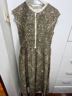 （分類：）位於 。 由 yyeun 提交（商品編號 1355966565，圖片 1）。簡介： 。