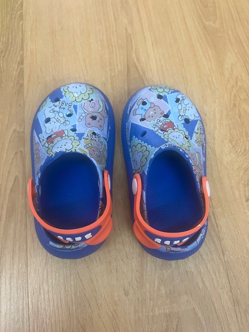 Toddler Sandal [150mm /15cm] x2 (Category: Babies & Kids Fashion) located in Kuala Lumpur. Submitted by kuza7 (Listing ID 1355863594, Image 3). Description: Condition: 9/10 Can be worn between 12-36 months based on shoe size 150mm /15cm COD/delivery (price excluding deliver fee) Area Mont Kiara, KL.