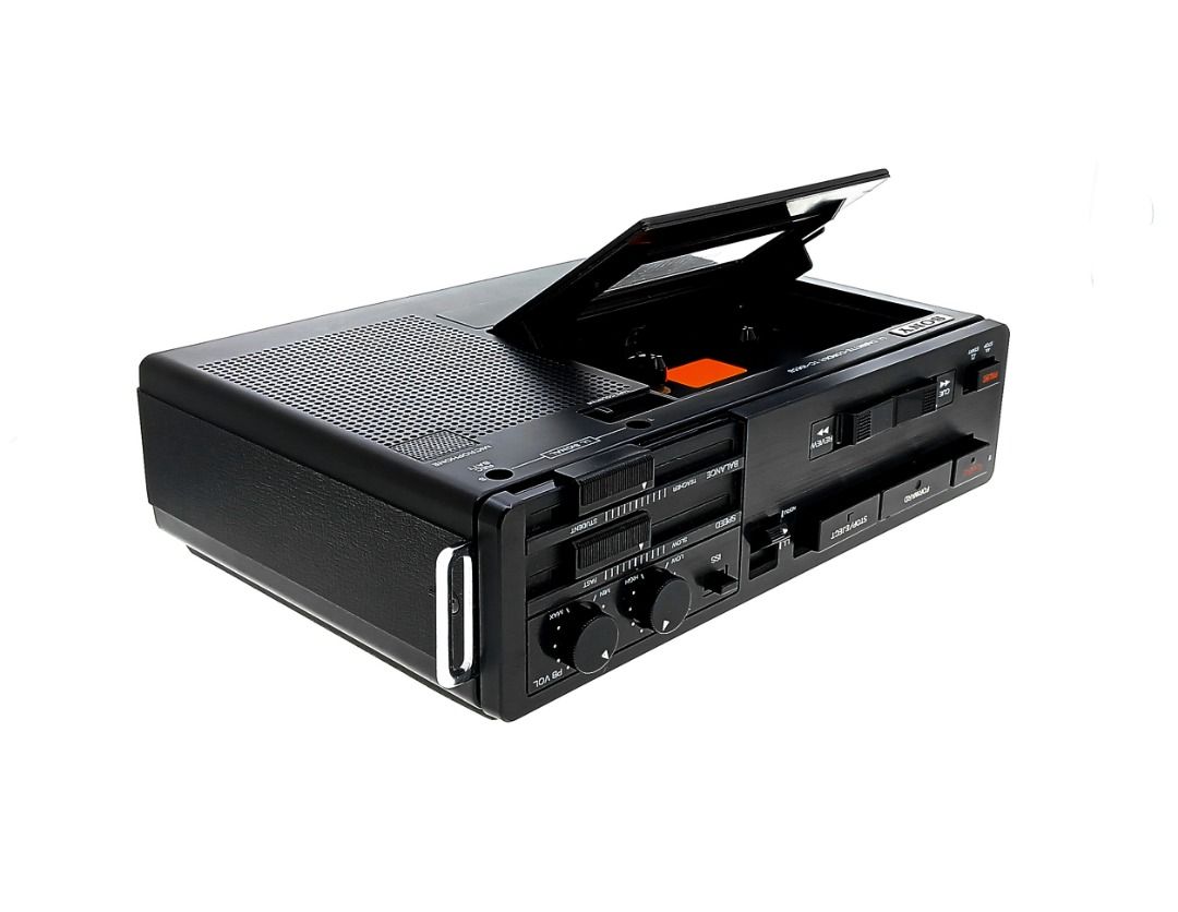 Vintage Sony TC-1065B Portable Cassette Player/ mini Boombox