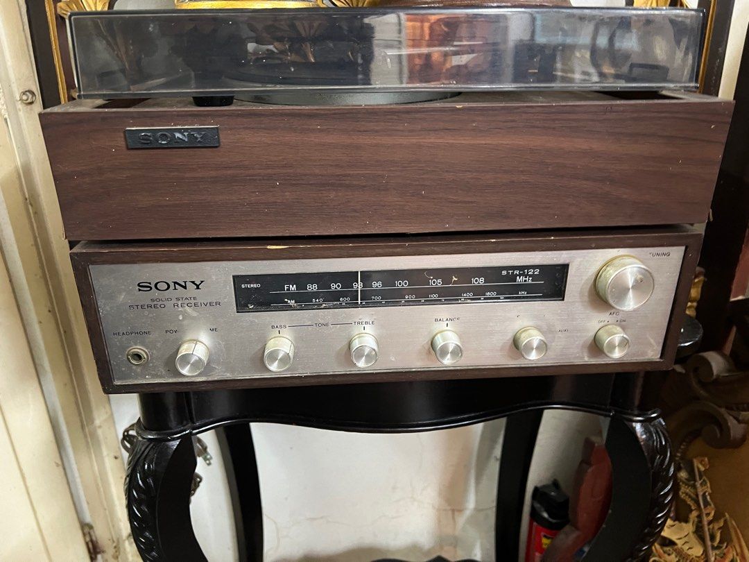 Vintage Sony vinyl player with Sony stereo receiver, Audio, Other Audio ...