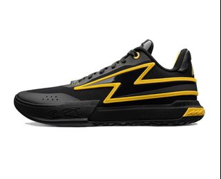 (Category: ) located in . Submitted by shoesausa (Listing ID 1356035229, Image 1). Description: .
