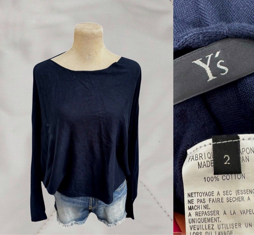Y's by Yohji Yamamoto Top (Category: Luxury Apparel) located in Cebu City. Submitted by dandelionne (Listing ID 1355947853, Image 2). Description: Y’s by Yohji Yamamoto Top Navy Size 2 oversized Length: 22 Width: 22 Sleeve: 25 Excellent condition No issue can fit small - large.