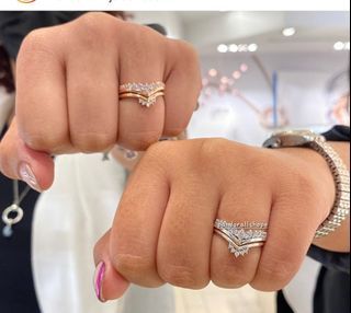☆ PANDORA PRINCESS TIARA RING - 999 EACH