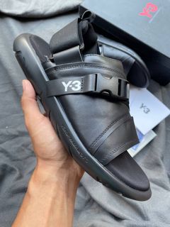 (Category: ) located in . Submitted by sneakers_pzi (Listing ID 1359484255, Image 1). Description: .