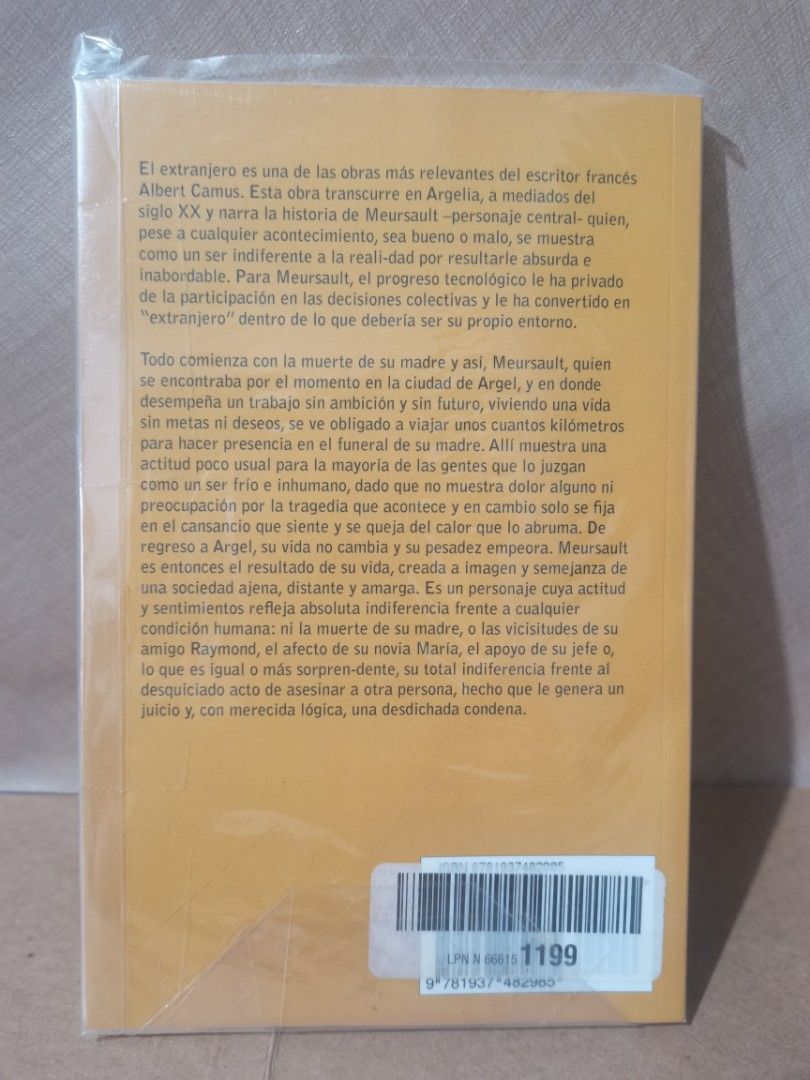 Albert Camus El extranjero (Spanish Edition) (Category: Storybooks) located in Antipolo. Submitted by olienabooks (Listing ID 1114894181, Image 2). Description: Fixed price. Softbound/Paperback.