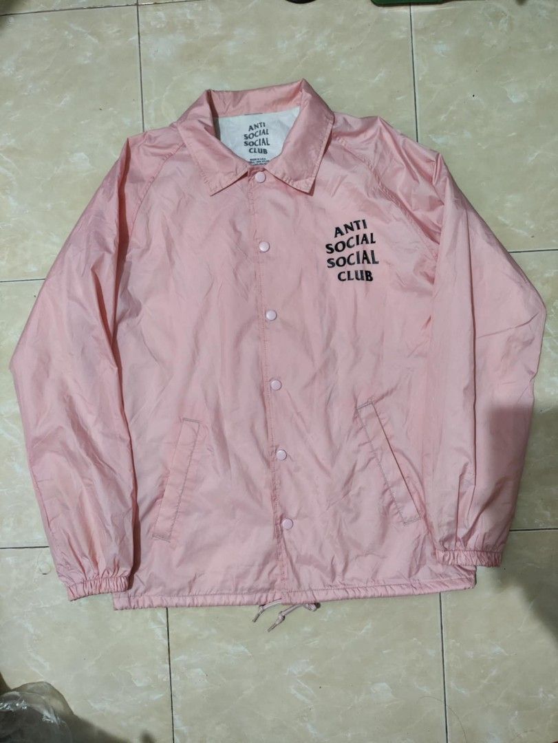 ASSC coach jacket (Category: Coats, Jackets and Outerwear) located in Puerto Princesa. Submitted by johndpolla77300 (Listing ID 1359369387, Image 1). Description: ASSC coach jacket,excellent condition like new.small on tag fit to large 21x28 Dimes.