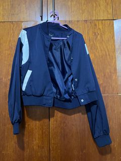 (Category: ) located in . Submitted by bloomsicheng (Listing ID 1359352892, Image 1). Description: .