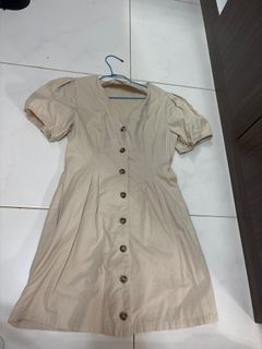 (Category: ) located in . Submitted by shop_away_ (Listing ID 1359429387, Image 1). Description: .