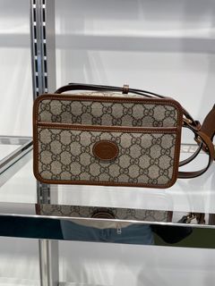 (Category: ) located in . Submitted by authentics_bags (Listing ID 1359320002, Image 1). Description: .