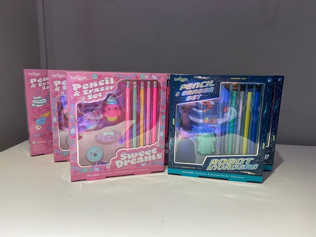 SALE ON HAND SMIGGLE Vision Eraser Pencil Box Set (Category: Stationery & School Supplies) located in Quezon City. Submitted by k_ly45 (Listing ID 1359346495, Image 3). Description: * ORIGINAL PRICE AROUND : 700 PHP PER SET 5 x Greylead Pencils with Eraser Topper 4 x Novelty Erasers 1 x Sharpener L 186mm x W 35mm x H 205mm.