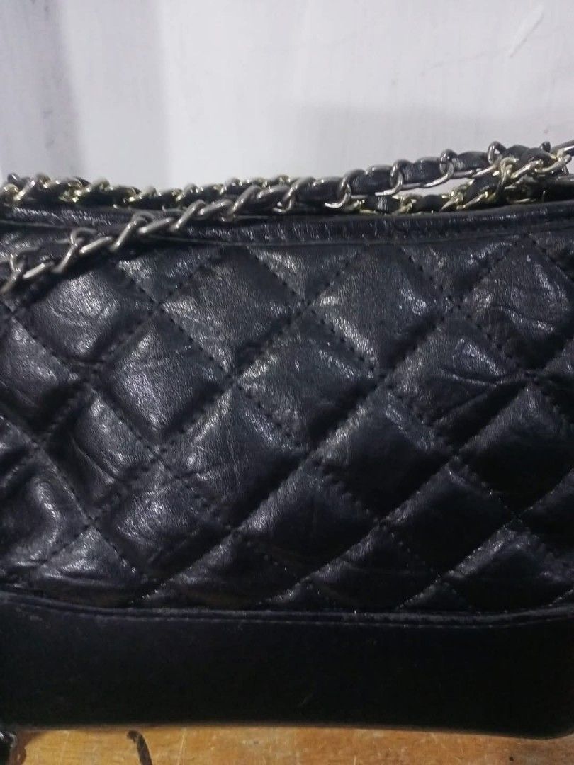 Chanel (Category: Luxury Bags & Wallets) located in Bayombong. Submitted by kweeeen (Listing ID 1359463060, Image 3). Description: Chanel Gabrielle bag Small size With code slightly negotiable.