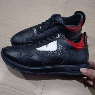 (Kategori: ) berada di . Dikirim oleh unrated.secondthrift (ID iklan 1359349665, Gambar 1). Deskripsi: .