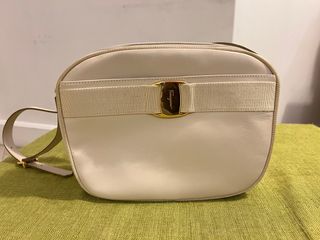 （分類：）位於 。 由 cheungcheung66 提交（商品編號 1359438081，圖片 1）。簡介： 。
