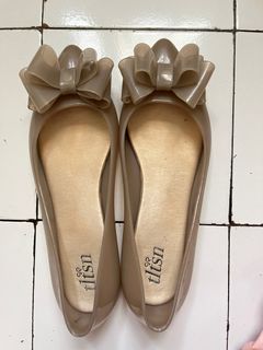 (Kategori: ) berada di . Dikirim oleh adoptmenoww (ID iklan 1359337527, Gambar 1). Deskripsi: .