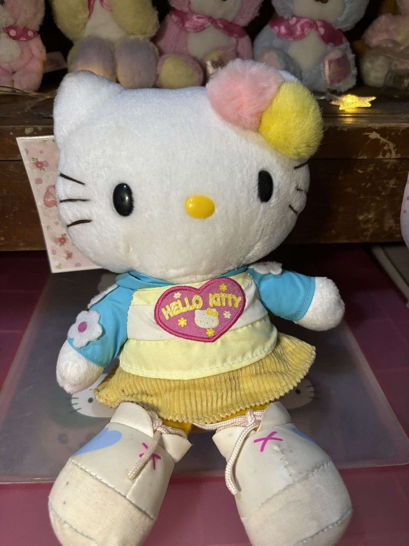 Hello kitty (Category: Babies & Kids Fashion) located in Manila. Submitted by meloopsy (Listing ID 1359354093, Image 1). Description: .