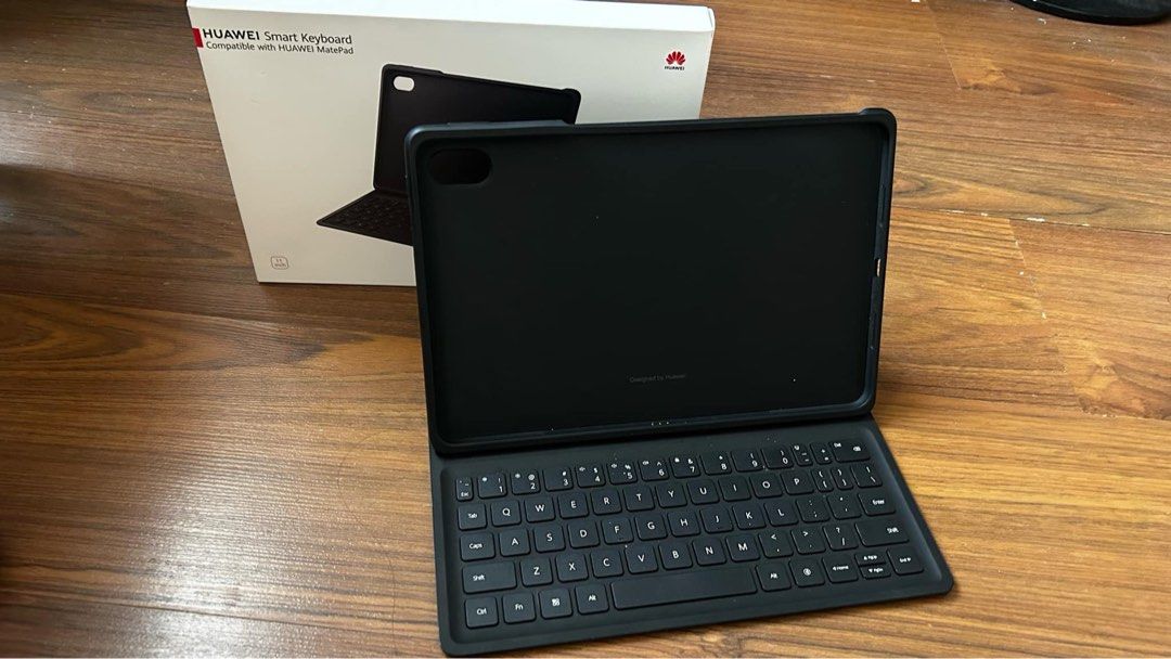 Huawei Matepad 11.5" Papermatte Ed. (Category: Android) located in Cainta. Submitted by el.declutterz (Listing ID 1359351594, Image 2). Description: 8/128gb Barely used Purchased Nov 2023 Papermatte Edition All Accessories Included .