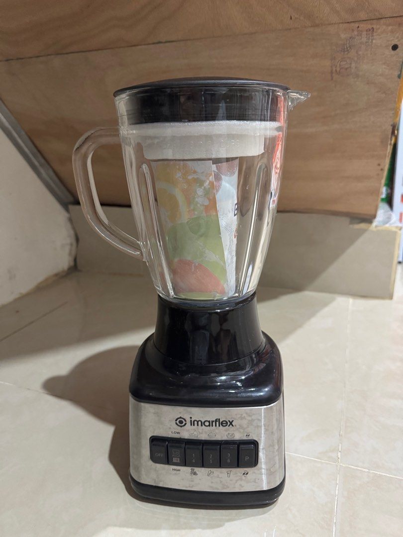 Imarflex Blender IB-560G (Category: Juicers, Blenders & Grinders) located in Quezon City. Submitted by abckicks (Listing ID 1359381612, Image 2). Description: Imarflex Multi-Blender IB560G Bough at SM ₱2k Selling 1.5k Used once Nasira na po yung box 📍Tandang Sora QC 🚚 Lalamove/JRS/Flash Express 💰 Gcash/BPI.